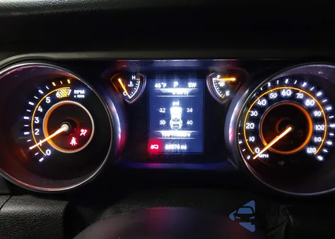 2018 Jeep Wrangler Unlimited Sport 4X4 z USA, uszkodzony, nr VIN 1C4HJXDN8JW207118